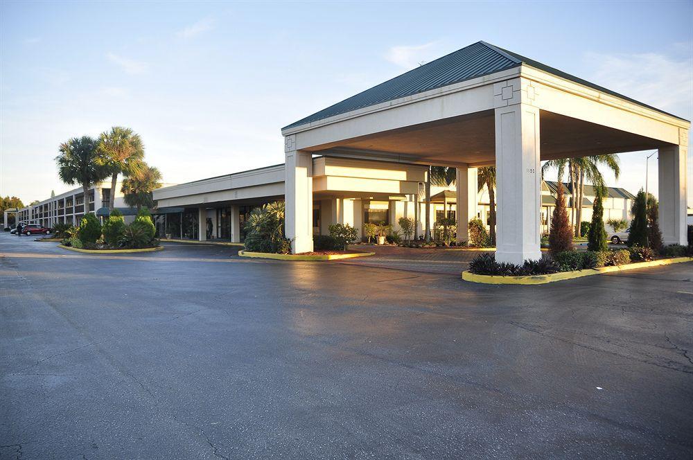 Winter Haven Gardens Inn Bagian luar foto
