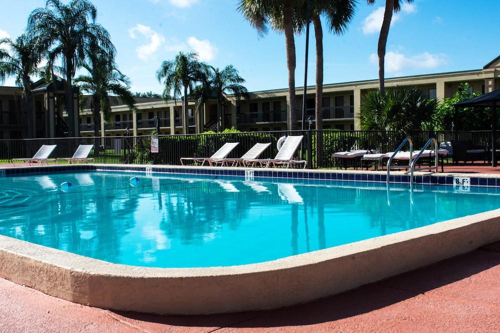 Winter Haven Gardens Inn Bagian luar foto