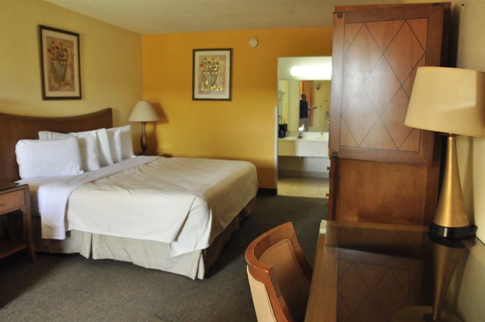 Winter Haven Gardens Inn Bagian luar foto