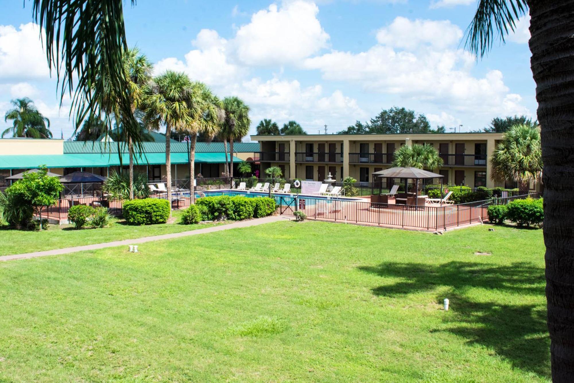 Winter Haven Gardens Inn Bagian luar foto