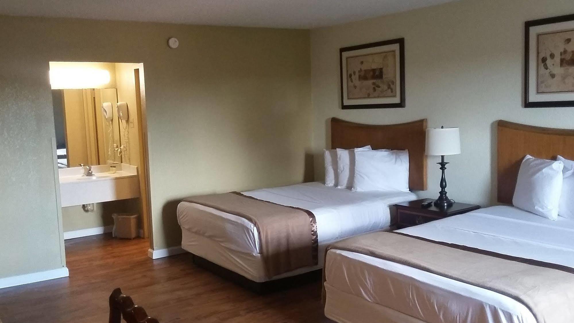 Winter Haven Gardens Inn Bagian luar foto